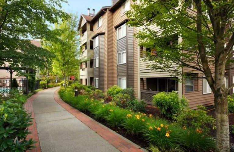 Avalon Redmond Place Food Truck Schedule Redmond Redmond, WA